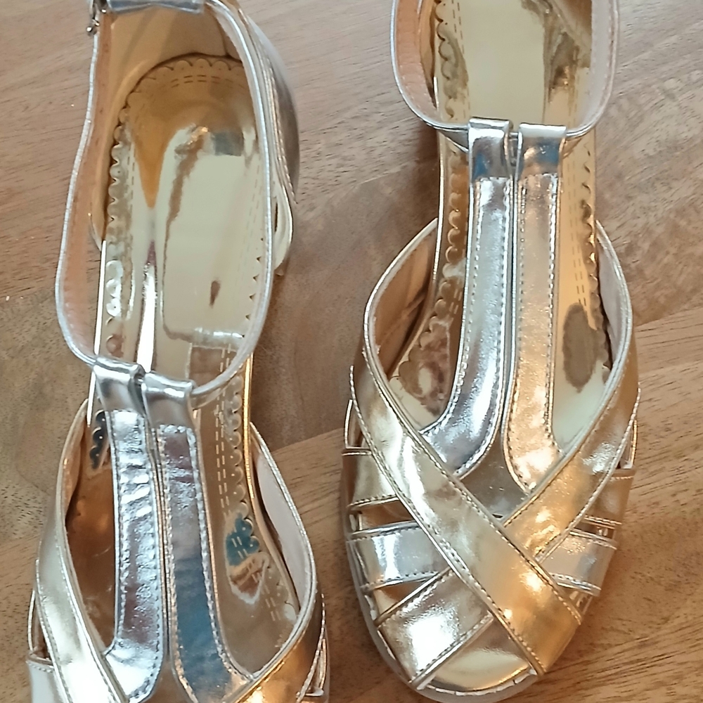 New Silver and Gold Strappy Heels Without Tags | Never Worn